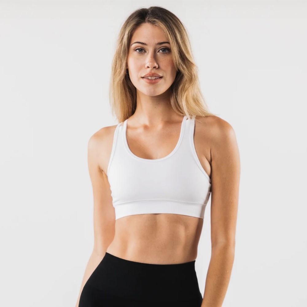 Alphalete Revival Sports Bra